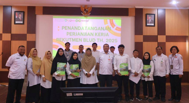 Penandatanganan Perjanjian Kerja hasil seleksi Rekrutmen Pegawai Non ASN BLUD Tahun 2025